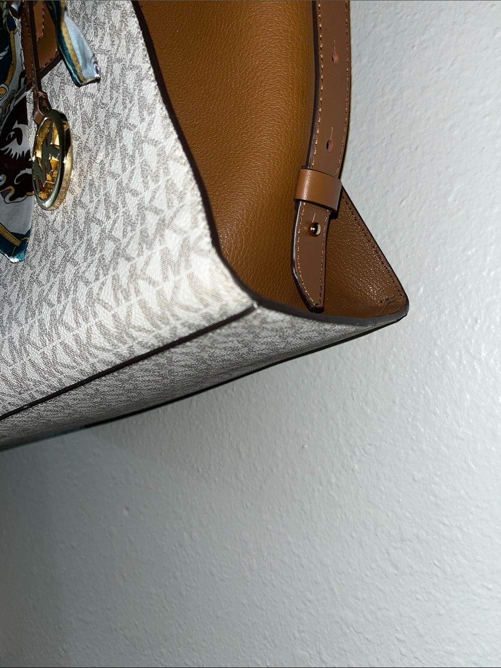 Michael Kors Avril Satchel Handbag - Picture 16 of 17
